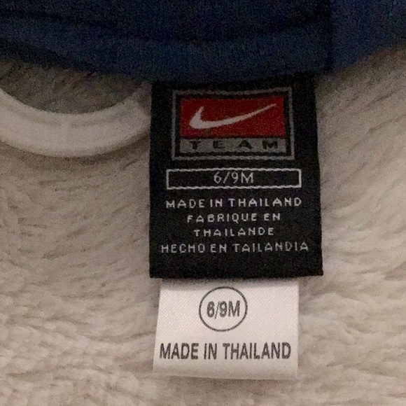 Chicago Cubs Onesie/Bodysuit with booties - Picture 6 of 6